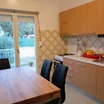Cozy With 3 Bedrooms * Traù