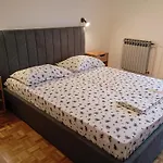Cozy With 3 Bedrooms